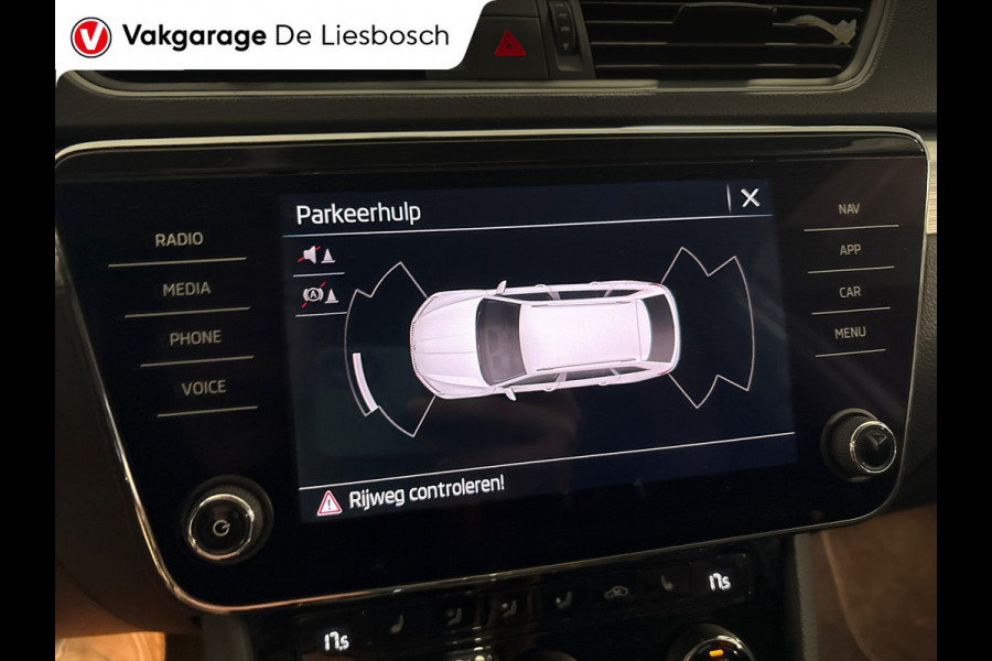 Škoda Superb Combi 1.4 TSI iV Business Edition Plus/navi/stoel stuur verw/trekhaak/apple carplay