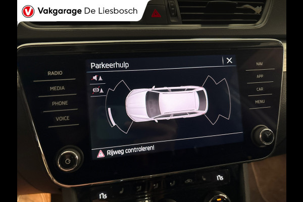 Škoda Superb Combi 1.4 TSI iV Business Edition Plus/navi/stoel stuur verw/trekhaak/apple carplay
