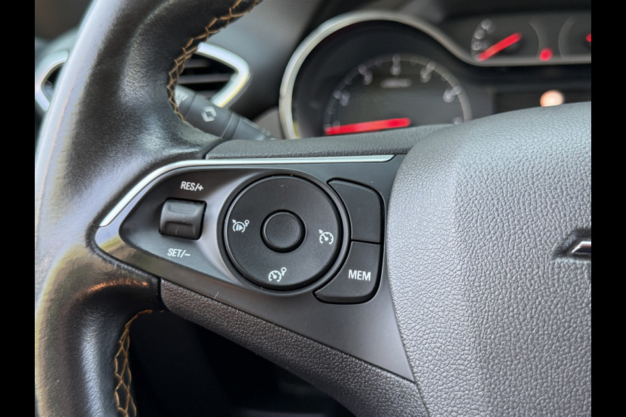 Opel Crossland X BWJ 2019 | 1.2 83PK Online Edition | TREKHAAK | NAVIGATIE | CLIMA | PDC | CARPLAY | CRUISE | LICHTMETAAL |