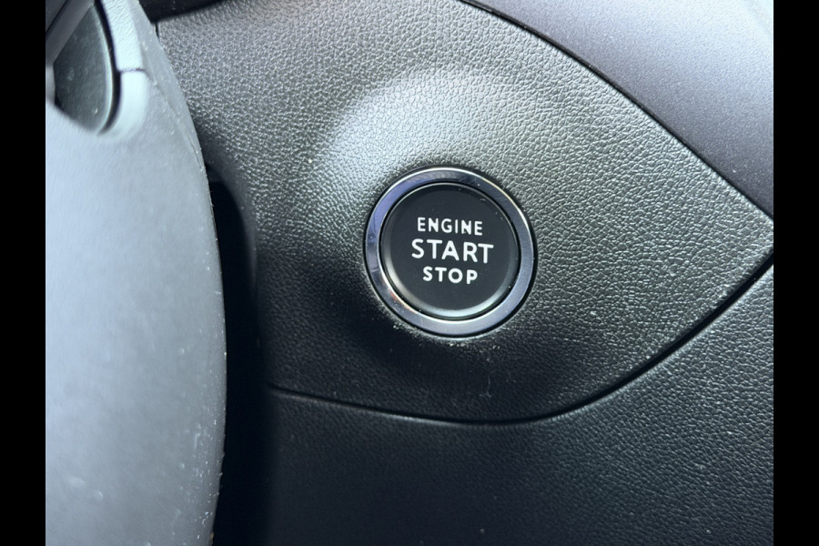 Opel Crossland X BWJ 2019 | 1.2 83PK Online Edition | TREKHAAK | NAVIGATIE | CLIMA | PDC | CARPLAY | CRUISE | LICHTMETAAL |