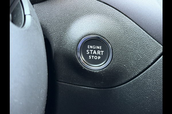 Opel Crossland X BWJ 2019 | 1.2 83PK Online Edition | TREKHAAK | NAVIGATIE | CLIMA | PDC | CARPLAY | CRUISE | LICHTMETAAL |