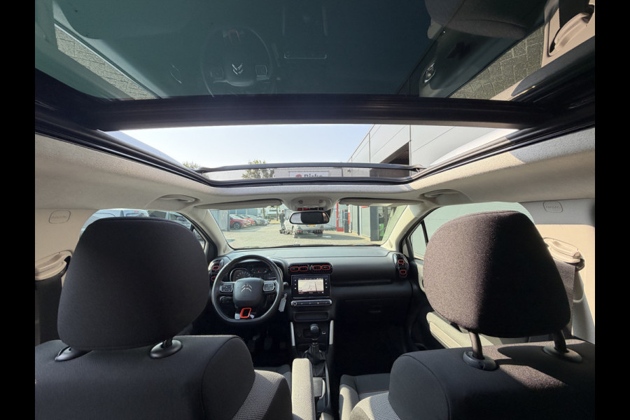 Citroën C3 Aircross 110pk Shine (Elektrisch Schuifdak - trekhaak - Camera - Parkeersensoren V+A - Automatische Airco - Navigatie - Apple carplay)