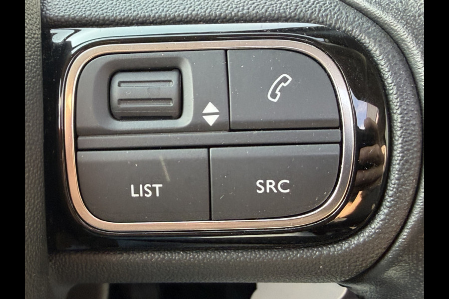 Citroën C3 Aircross 110pk Shine (Elektrisch Schuifdak - trekhaak - Camera - Parkeersensoren V+A - Automatische Airco - Navigatie - Apple carplay)