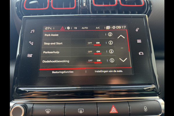 Citroën C3 Aircross 110pk Shine (Elektrisch Schuifdak - trekhaak - Camera - Parkeersensoren V+A - Automatische Airco - Navigatie - Apple carplay)