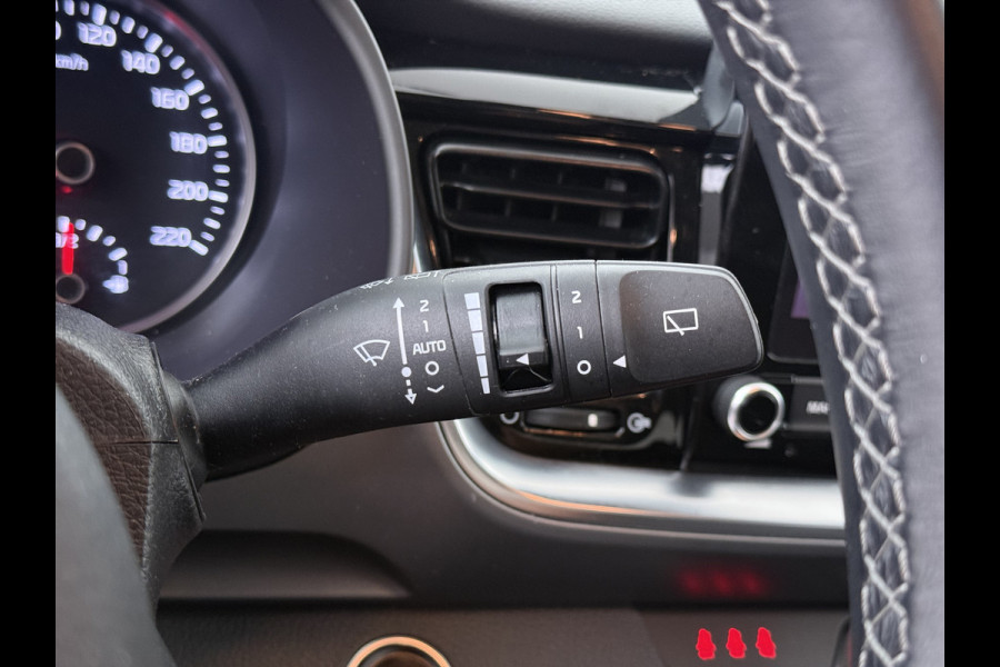 Kia Stonic 1.0 T-GDi MHEV DynamicPlusLine - Camera - AppleCarplay - Android Auto - Fabrieksgarantie tot 09-2031 of 150.000km
