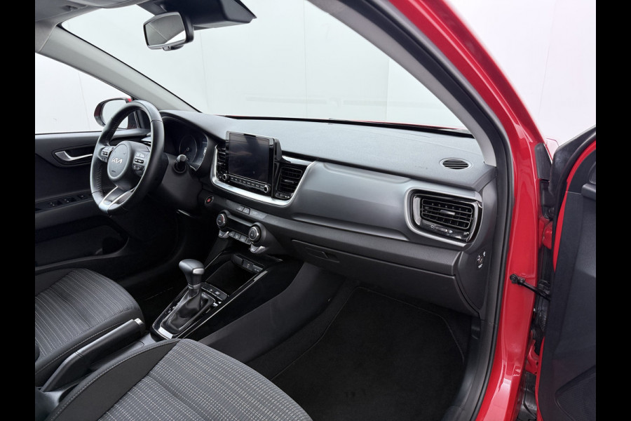Kia Stonic 1.0 T-GDi MHEV DynamicPlusLine - Camera - AppleCarplay - Android Auto - Fabrieksgarantie tot 09-2031 of 150.000km