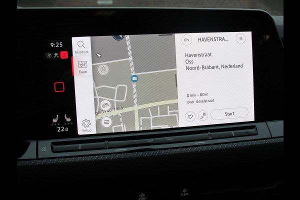 Volkswagen Golf 1.5 eTSI DSG R-Line Panorama dak Navigatie Apple Carplay/Android Auto Climate Control Camera Dab Extra Getint Glas Adaptive Cruise Control Virtual Cockpit Lichtmetalen Velgen