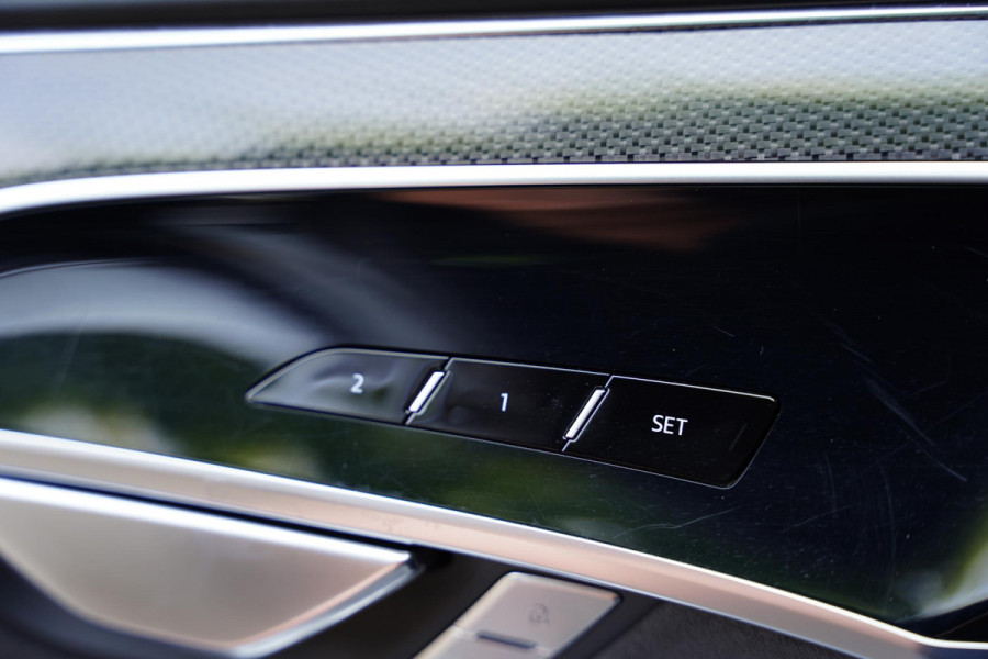 Audi S8 4.0 TFSI Quattro B&O / Active Chassis / NL-Auto