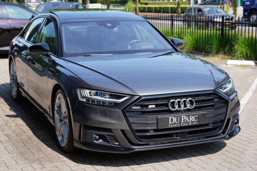 Audi S8 4.0 TFSI Quattro B&O / Active Chassis / NL-Auto