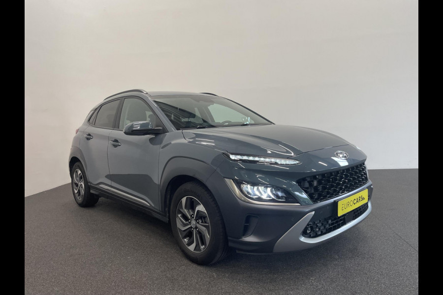 Hyundai Kona 1.6 GDI HEV Sky Bluelink Navigatie Apple Carplay Android Auto Camera Parkeerhulp Adaptive Cruise Control Dodehoekassistent Stoel- en stuurverwarming Full Led Climate Control Lichtmetalen velgen