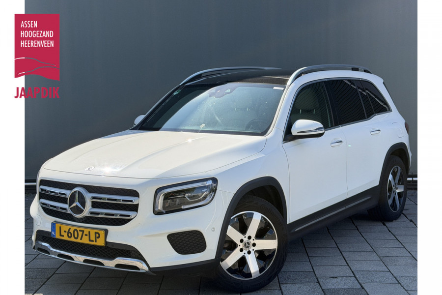 Mercedes-Benz Glb BWJ 2021 | 180 Bus Sol Luxury 7p. AUTOMAAT | PANO DAK | LEER | CAMERA | CLIMA | NAVI | STOELVERW | FULL LED | DIGI DASH |