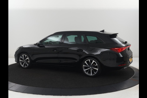Seat Leon Sportstourer 1.5 TSI FR Launch Edition | Stuur/stoelverwarming | Carplay | Climate Control | Adaptive cruise | Park assist | Camera | Sfeerverlichting | Virtuele dashboard | Full LED |
