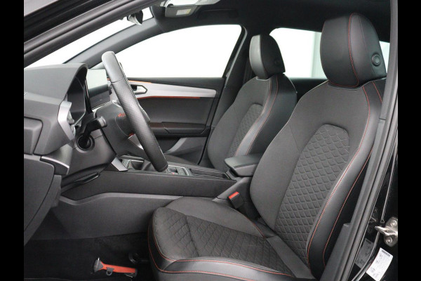 Seat Leon Sportstourer 1.5 TSI FR Launch Edition | Stuur/stoelverwarming | Carplay | Climate Control | Adaptive cruise | Park assist | Camera | Sfeerverlichting | Virtuele dashboard | Full LED |