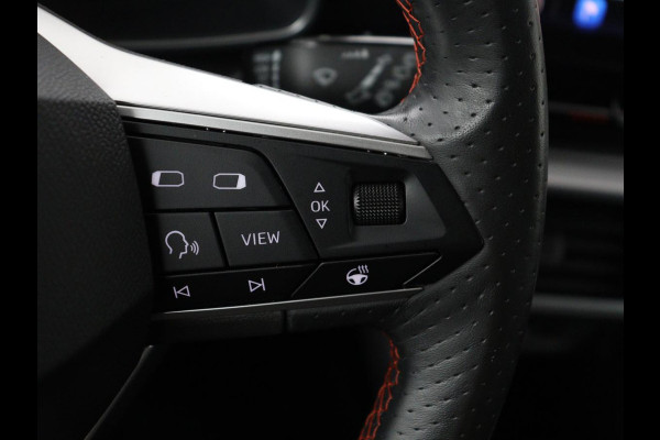 Seat Leon Sportstourer 1.5 TSI FR Launch Edition | Stuur/stoelverwarming | Carplay | Climate Control | Adaptive cruise | Park assist | Camera | Sfeerverlichting | Virtuele dashboard | Full LED |