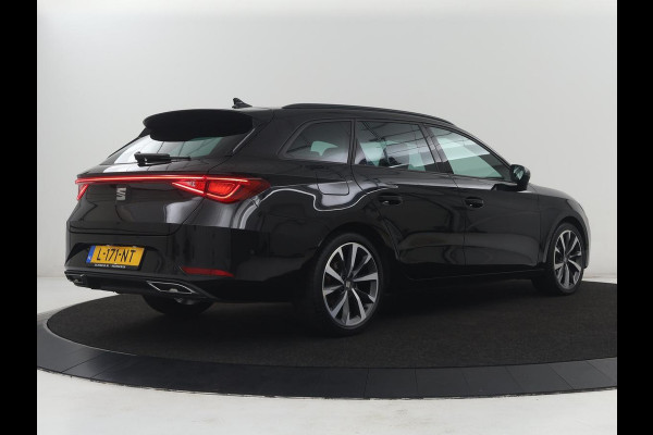Seat Leon Sportstourer 1.5 TSI FR Launch Edition | Stuur/stoelverwarming | Carplay | Climate Control | Adaptive cruise | Park assist | Camera | Sfeerverlichting | Virtuele dashboard | Full LED |