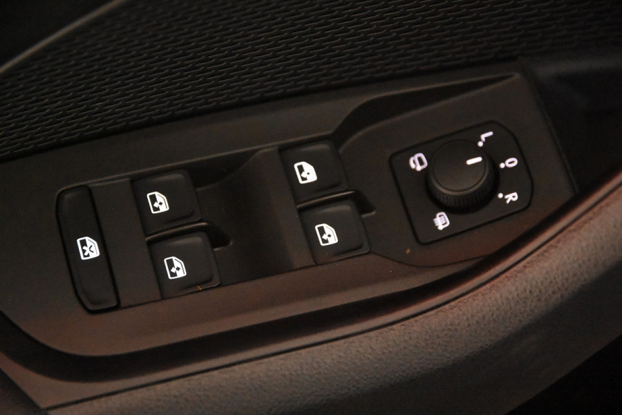 Škoda Octavia Combi 1.0 TSI Clever *1ste Eigenaar*Navigatie*Stoelverwarming*Camera*