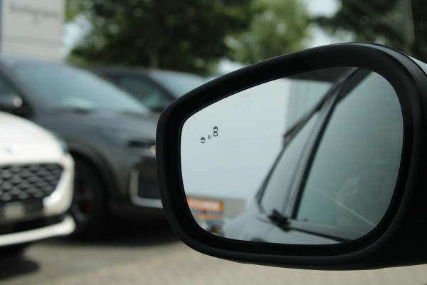 Ford Mustang Mach-E RWD 75 kWh | SOH 92,5% | B&O Audio | Technology Pack Plus | Panorama Dak | Volledig Lederen Interieur. |