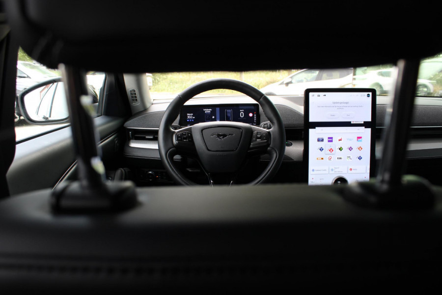Ford Mustang Mach-E RWD 75 kWh | SOH 92,5% | B&O Audio | Technology Pack Plus | Panorama Dak | Volledig Lederen Interieur. |