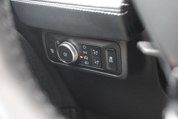 Ford Mustang Mach-E RWD 75 kWh | SOH 92,5% | B&O Audio | Technology Pack Plus | Panorama Dak | Volledig Lederen Interieur. |