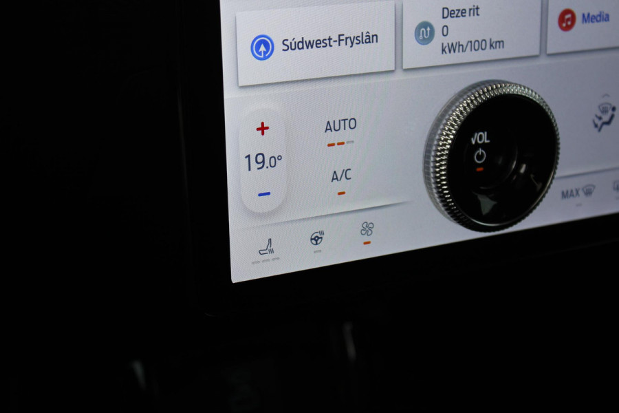 Ford Mustang Mach-E RWD 75 kWh | SOH 92,5% | B&O Audio | Technology Pack Plus | Panorama Dak | Volledig Lederen Interieur. |