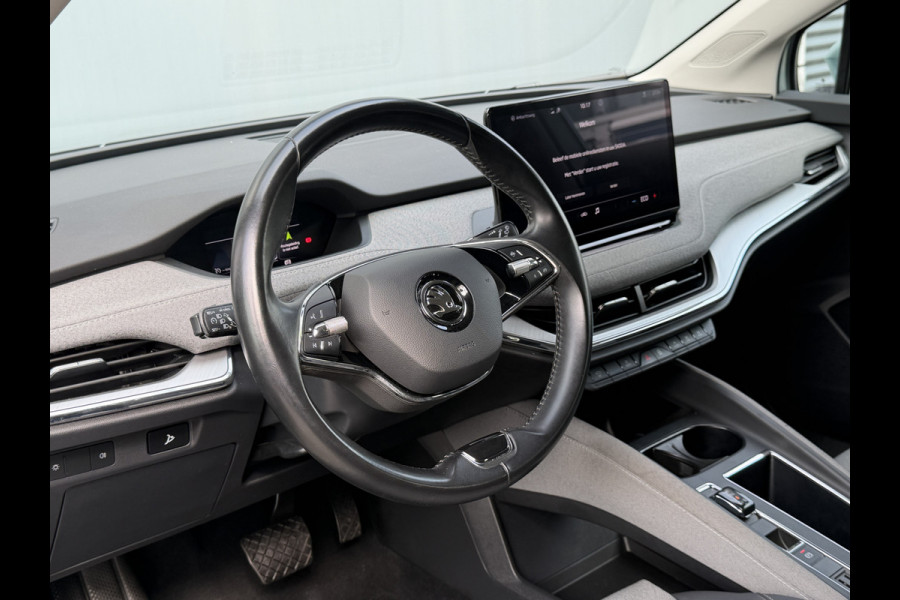 Škoda ENYAQ iV BWJ 12-2021 | 60 | TREKHAAK | WARMTEPOMP | CAMERA A | CLIMA | NAVI |CARPLAY | PDC 2X |