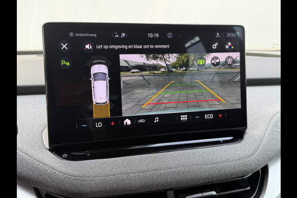 Škoda ENYAQ iV BWJ 12-2021 | 60 | TREKHAAK | WARMTEPOMP | CAMERA A | CLIMA | NAVI |CARPLAY | PDC 2X |