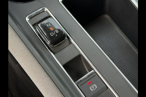 Škoda ENYAQ iV BWJ 12-2021 | 60 | TREKHAAK | WARMTEPOMP | CAMERA A | CLIMA | NAVI |CARPLAY | PDC 2X |