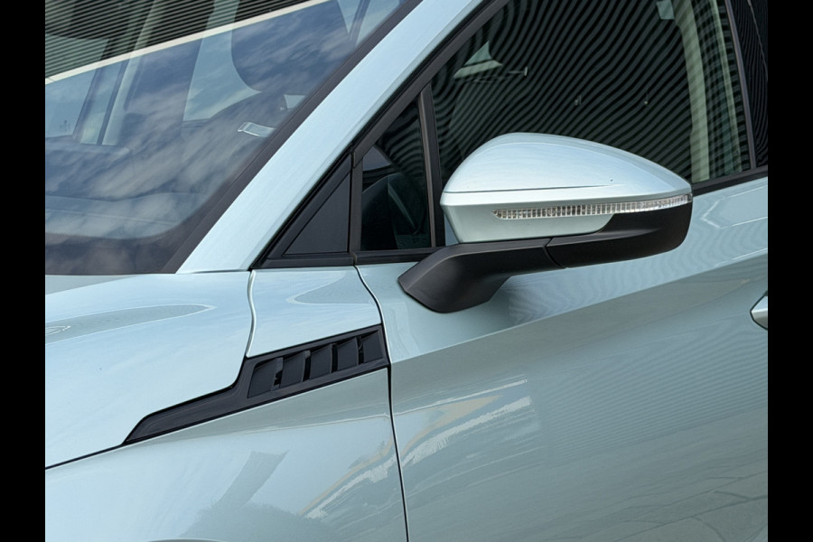 Škoda ENYAQ iV BWJ 12-2021 | 60 | TREKHAAK | WARMTEPOMP | CAMERA A | CLIMA | NAVI |CARPLAY | PDC 2X |
