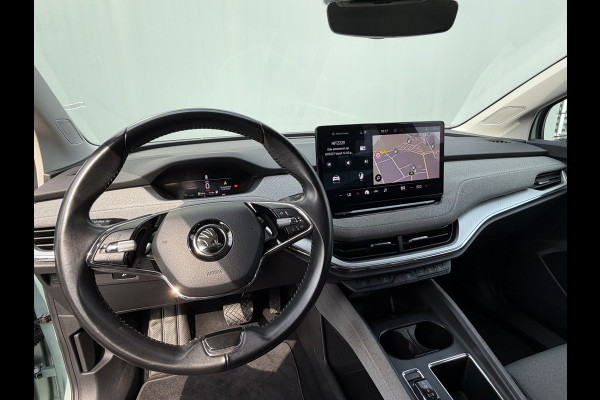 Škoda ENYAQ iV BWJ 12-2021 | 60 | TREKHAAK | WARMTEPOMP | CAMERA A | CLIMA | NAVI |CARPLAY | PDC 2X |