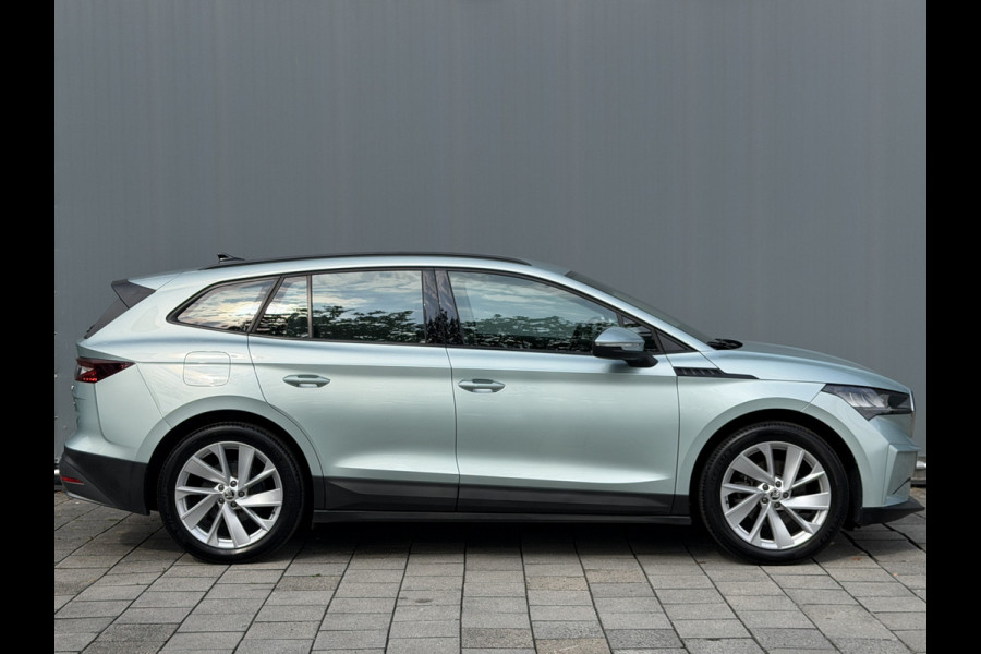 Škoda ENYAQ iV BWJ 12-2021 | 60 | TREKHAAK | WARMTEPOMP | CAMERA A | CLIMA | NAVI |CARPLAY | PDC 2X |