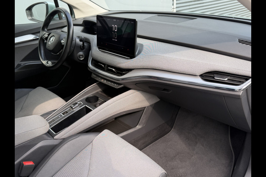 Škoda ENYAQ iV BWJ 12-2021 | 60 | TREKHAAK | WARMTEPOMP | CAMERA A | CLIMA | NAVI |CARPLAY | PDC 2X |