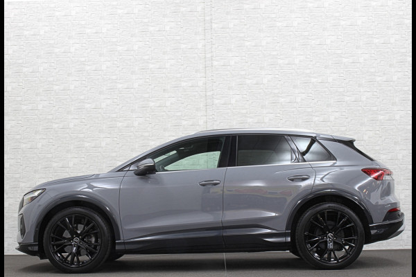 Audi Q4 e-tron 40 204pk 77 kWh | #RS-Leder | 5x Q4 OP VOORRAAD! | ACC | Matrix Led | 3 Zone Clima | Kieselgrau | 2023 | Btw auto, 27150,= ex. | Bovag garantie. 4x Q4 op voorraad!