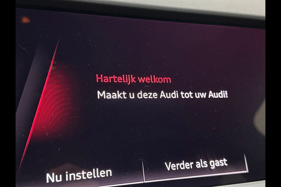 Audi Q4 e-tron 40 204pk 77 kWh | #RS-Leder | 5x Q4 OP VOORRAAD! | ACC | Matrix Led | 3 Zone Clima | Kieselgrau | 2023 | Btw auto, 27150,= ex. | Bovag garantie. 4x Q4 op voorraad!