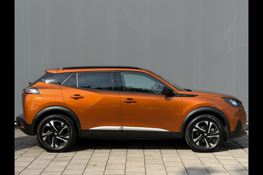 Peugeot e-2008 BWJ 2022 | EV 136PK Allure 50 kWh | LEDER/STOF | CLIMA | NAVI | CAMERA A | CARPLAY | PRIVACY GLASS | PDC |