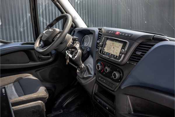 Iveco Daily L1H1 | Automaat | Trekhaak 3.5T | Volledig ingericht | LED | Camera | Cruise | Airco