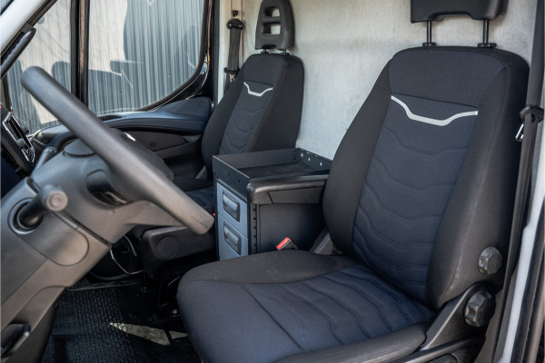 Iveco Daily L1H1 | Automaat | Trekhaak 3.5T | Volledig ingericht | LED | Camera | Cruise | Airco