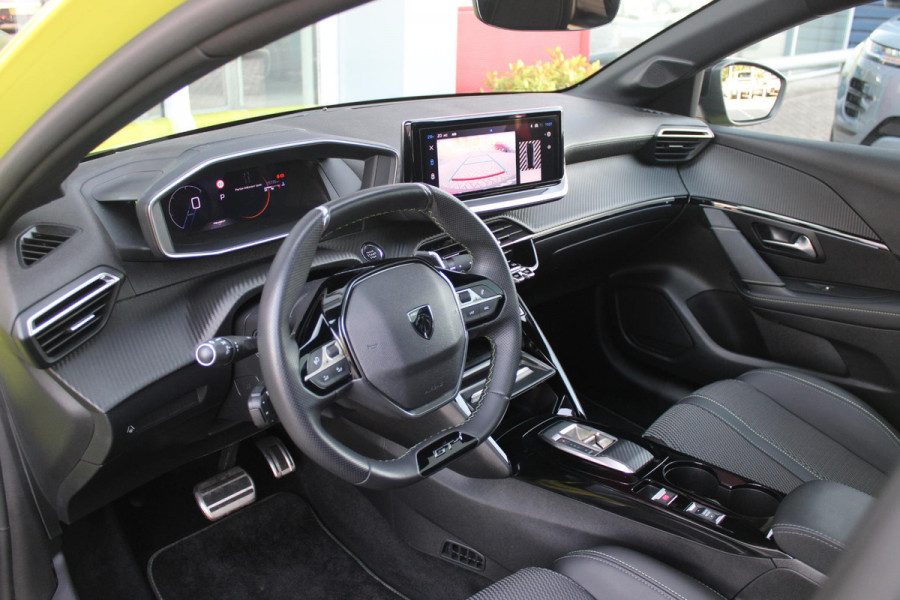 Peugeot 208 1.2 Hybrid 145PK AUTOMAAT GT | PANORAMA DAK | ADAPTIVE CRUISE CONTROL | KEYLESS ENTRY/START | LICHTMETALEN VELGEN 17" | ACHTERUITRIJ CAMERA | FULL LED KOPLAMPEN | PARKEERSENSOREN VOOR + ACHTER | DAB+ RADIO | NAVIGATIE | SFEER VERLICHTING |