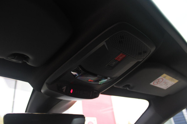 Peugeot 208 1.2 Hybrid 145PK AUTOMAAT GT | PANORAMA DAK | ADAPTIVE CRUISE CONTROL | KEYLESS ENTRY/START | LICHTMETALEN VELGEN 17" | ACHTERUITRIJ CAMERA | FULL LED KOPLAMPEN | PARKEERSENSOREN VOOR + ACHTER | DAB+ RADIO | NAVIGATIE | SFEER VERLICHTING |