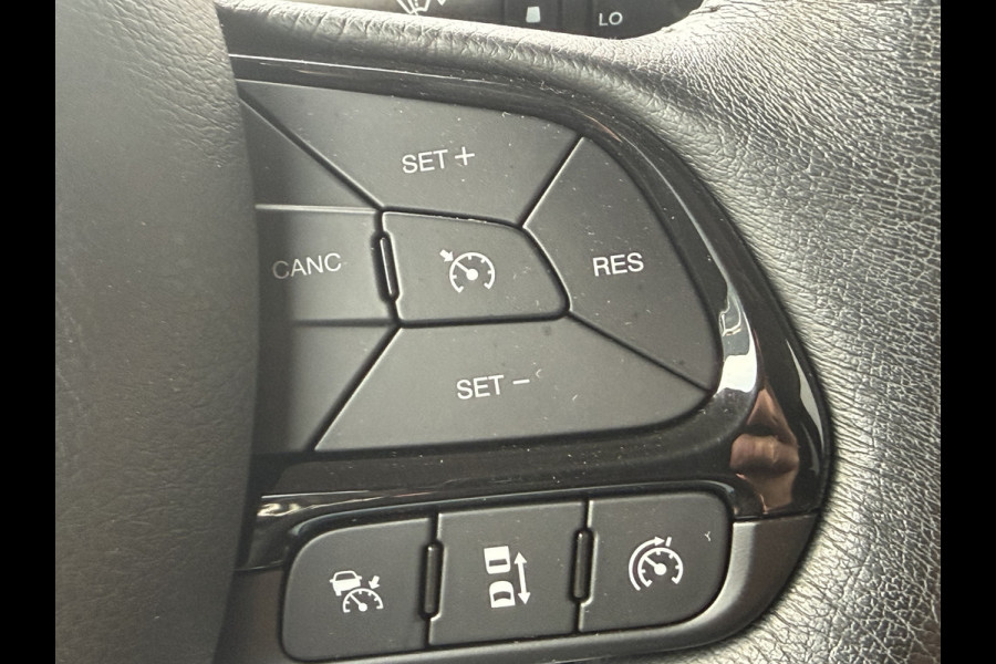 Jeep Renegade 150pk Limited Edition (Trekhaak - LED - 18"incl 4S - Automatische Airco - Stoel-/-stuurverwarming - Camera - Apple Carplay - Nav