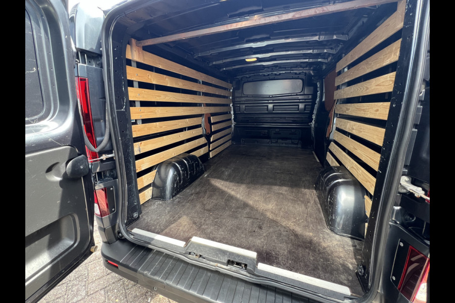 Renault Trafic 2.0 dCi 130 T30 L2H1 Work Edition