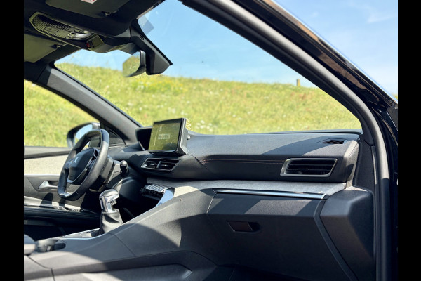 Peugeot 5008 1.2 PureTech GT 1e Eigenaar | Orig. NL | Dealeronderhouden | Apple Carplay/Android Auto | Panoramadak