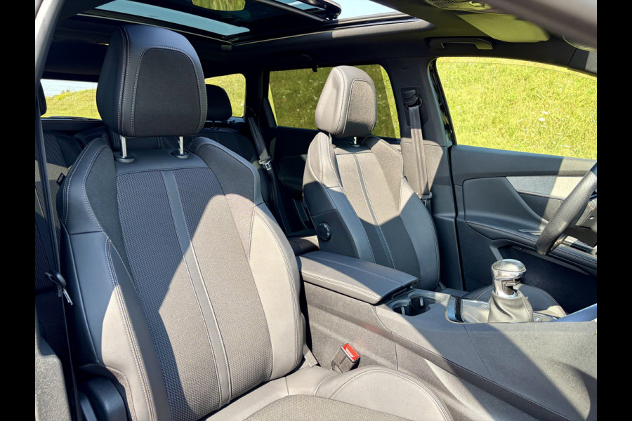 Peugeot 5008 1.2 PureTech GT 1e Eigenaar | Orig. NL | Dealeronderhouden | Apple Carplay/Android Auto | Panoramadak