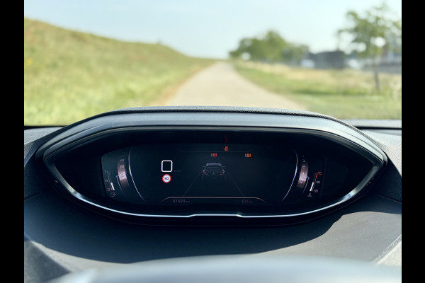 Peugeot 5008 1.2 PureTech GT 1e Eigenaar | Orig. NL | Dealeronderhouden | Apple Carplay/Android Auto | Panoramadak