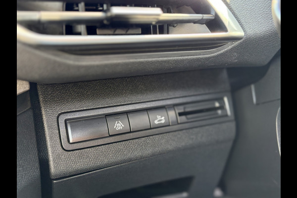 Peugeot 5008 1.2 PureTech GT 1e Eigenaar | Orig. NL | Dealeronderhouden | Apple Carplay/Android Auto | Panoramadak