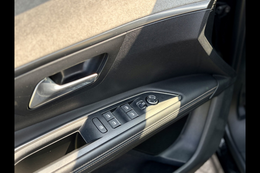Peugeot 5008 1.2 PureTech GT 1e Eigenaar | Orig. NL | Dealeronderhouden | Apple Carplay/Android Auto | Panoramadak