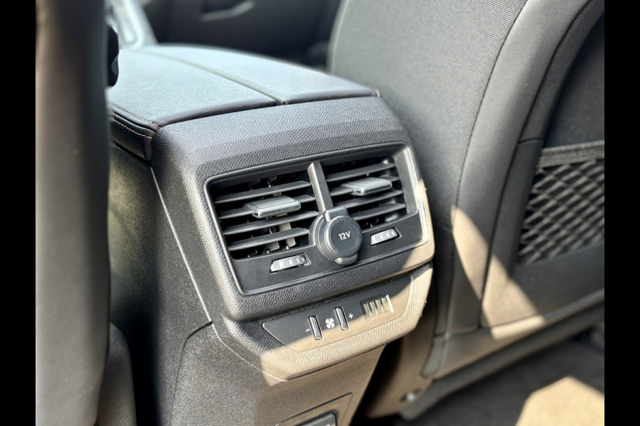Peugeot 5008 1.2 PureTech GT 1e Eigenaar | Orig. NL | Dealeronderhouden | Apple Carplay/Android Auto | Panoramadak