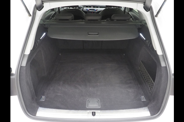 Audi A4 Avant 45 TFSI quattro Hybrid | Sportstoelen | Keyless | Virtual | Stoelverwarming | Climate | Cruise | PDC
