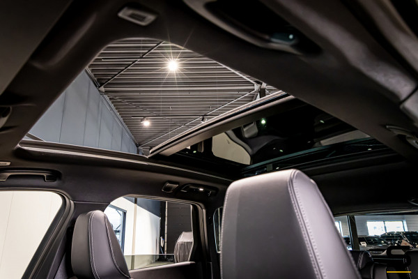 BMW X1 XDrive23i|M-sport|Pano|E-trek|20inch|H&K|HUD|Cam|Gara