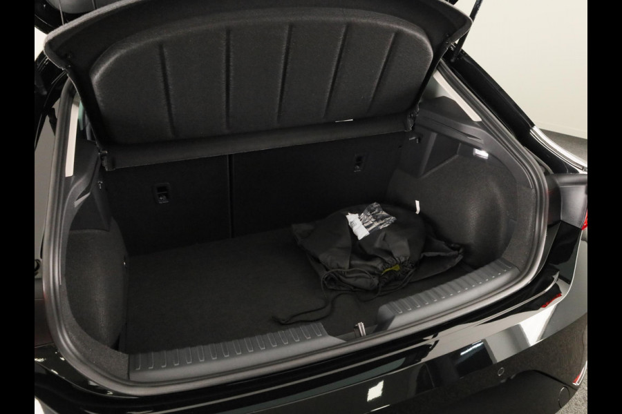Seat Leon 1.5 TSI e-Hybrid Style Business Intense | Midnight Black Metallic | Technology pack | Verwarm. Stuur + Stoelen | Matrix LED Koplampen | Keyless Entry | Draadloze Carplay