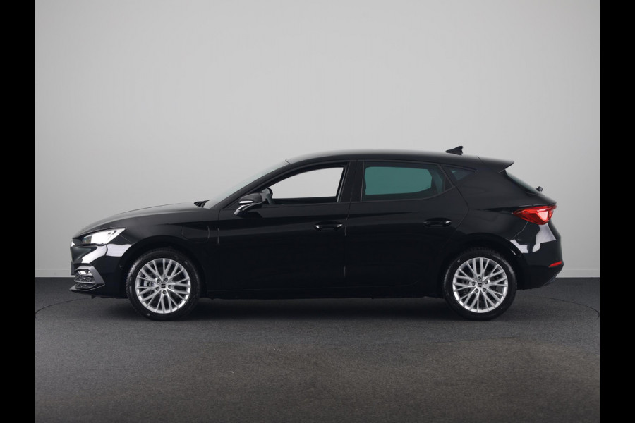 Seat Leon 1.5 TSI e-Hybrid Style Business Intense | Midnight Black Metallic | Technology pack | Verwarm. Stuur + Stoelen | Matrix LED Koplampen | Keyless Entry | Draadloze Carplay